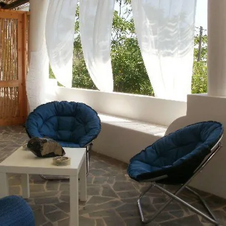 Holiday home Penelope & Calypso Acquacalda