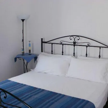 Semesterbostad Penelope & Calypso *